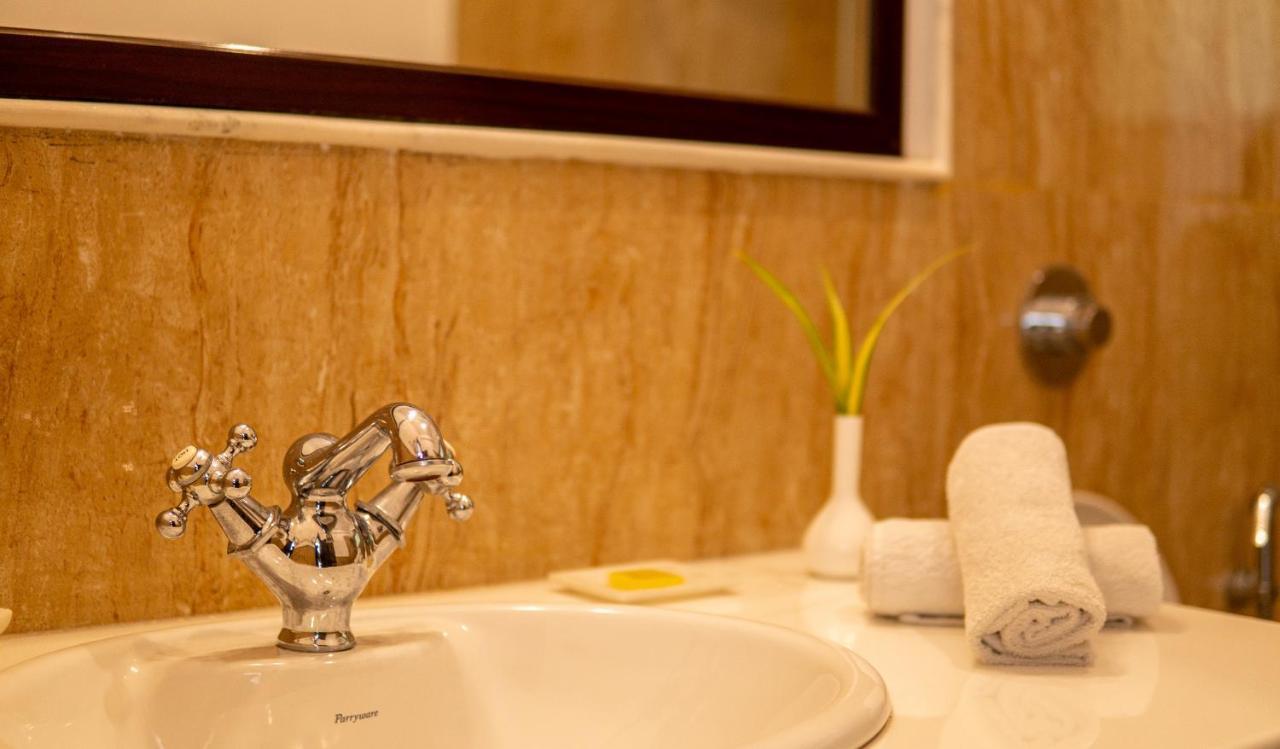 Amar Kothi Hotel Udaipur Exterior photo